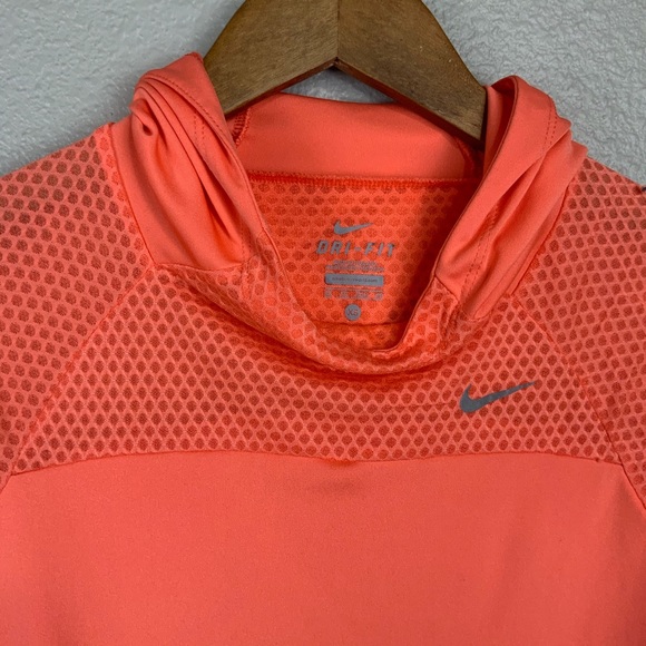 COPY - Light Weight Nike DriFit Hoodie - Picture 11 of 15